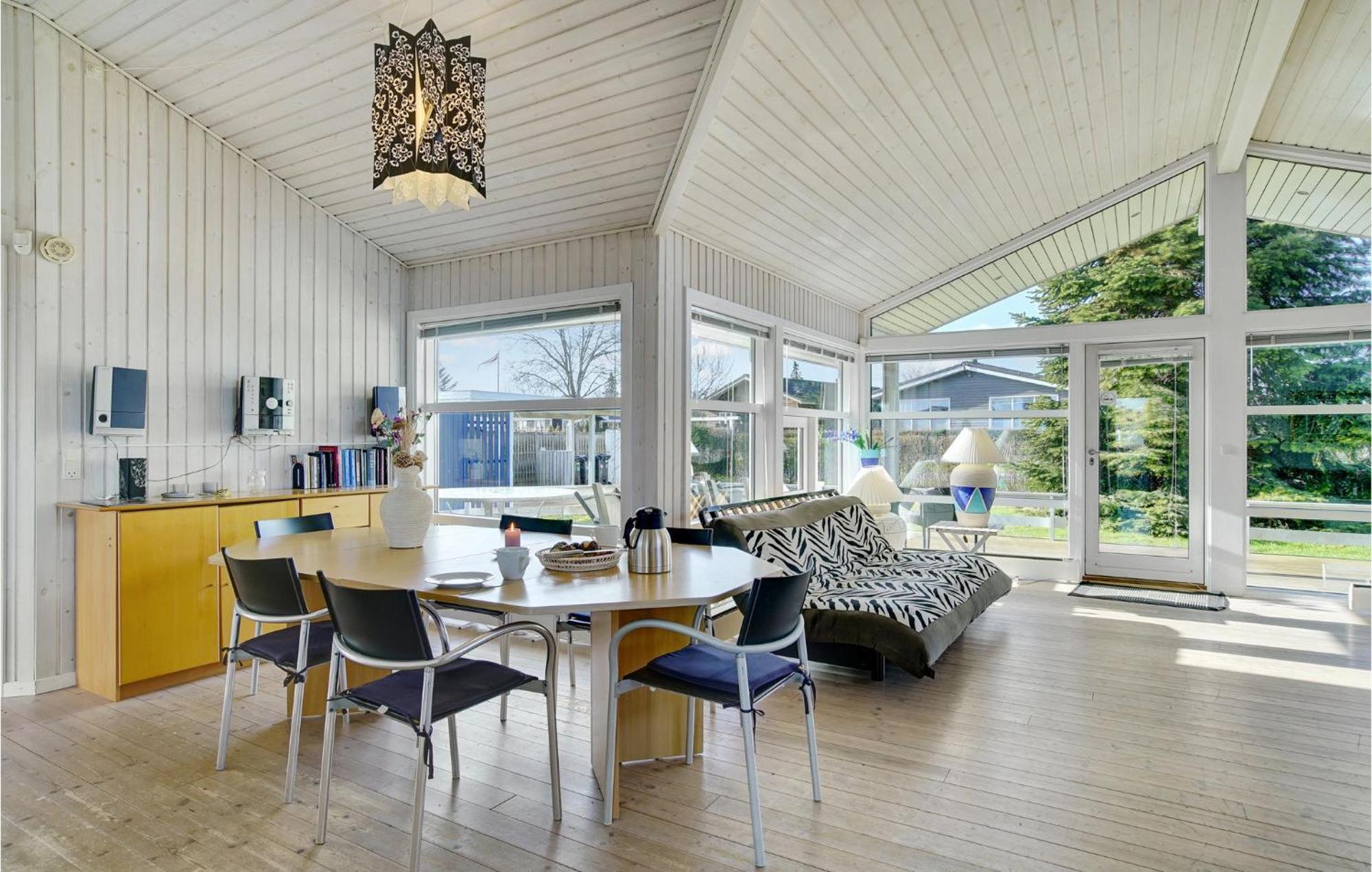 Awesome Home In Stroby With Wifi Kültér fotó